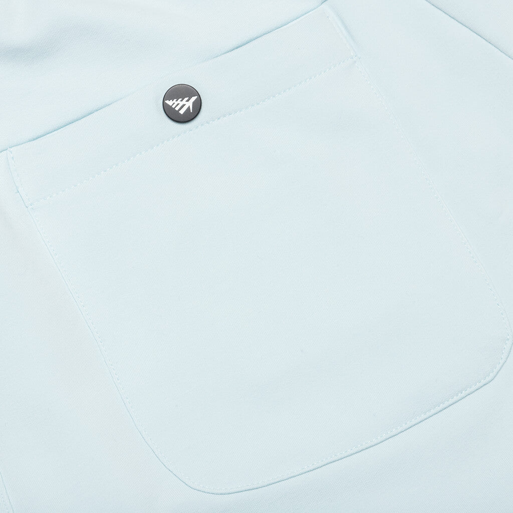 Altitude Short - Powder Blue