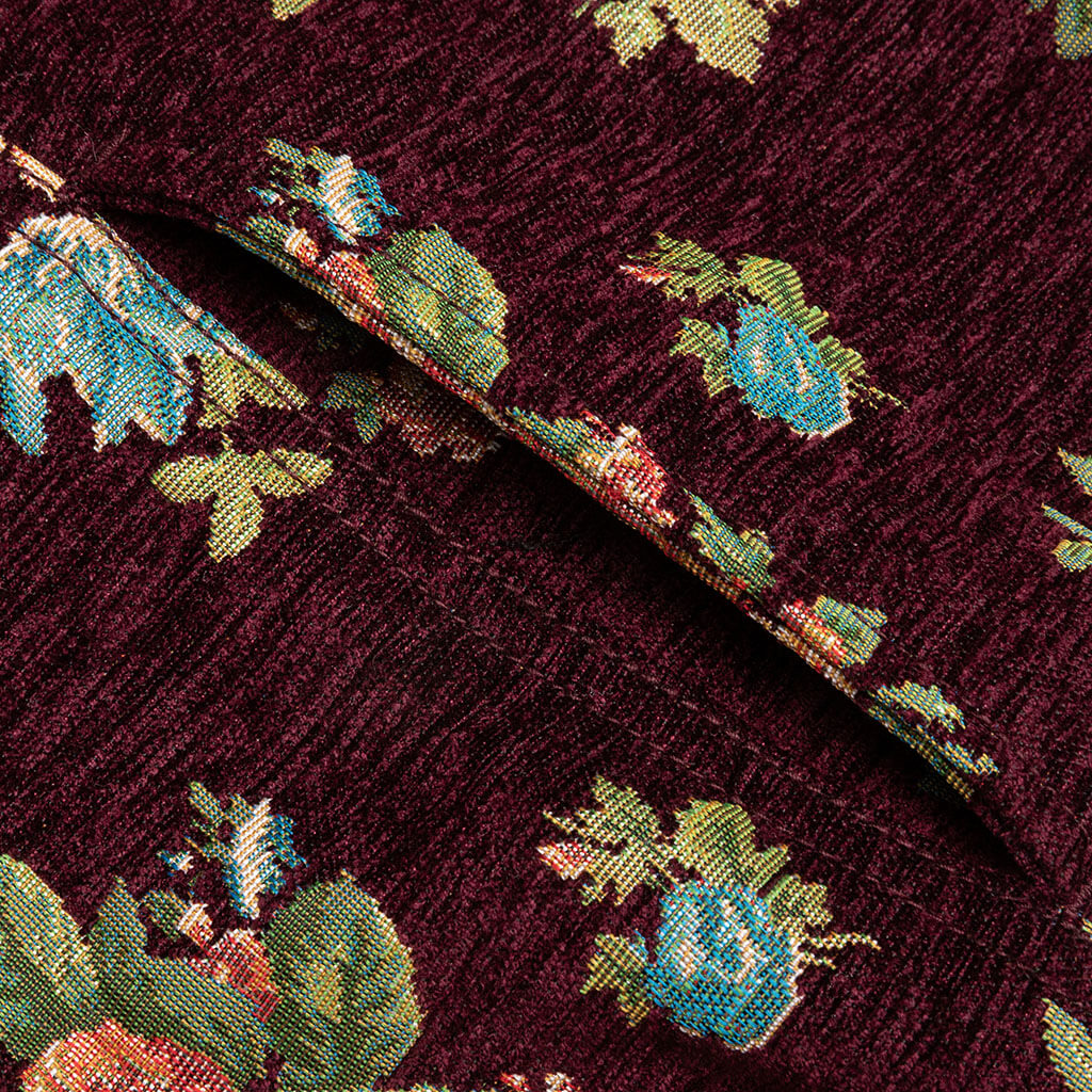 Deja Vu Woven Floral Shorts - Maroon