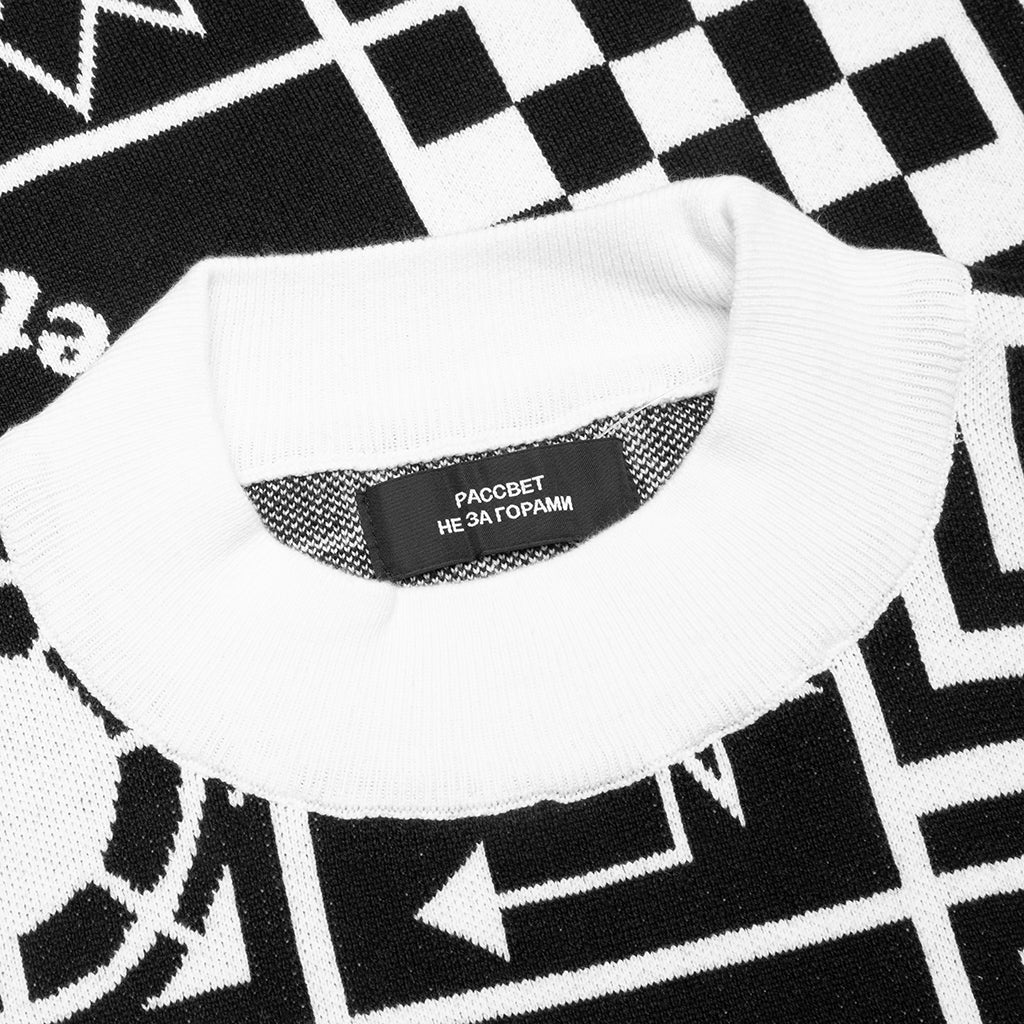 Multi Board Sweater - White