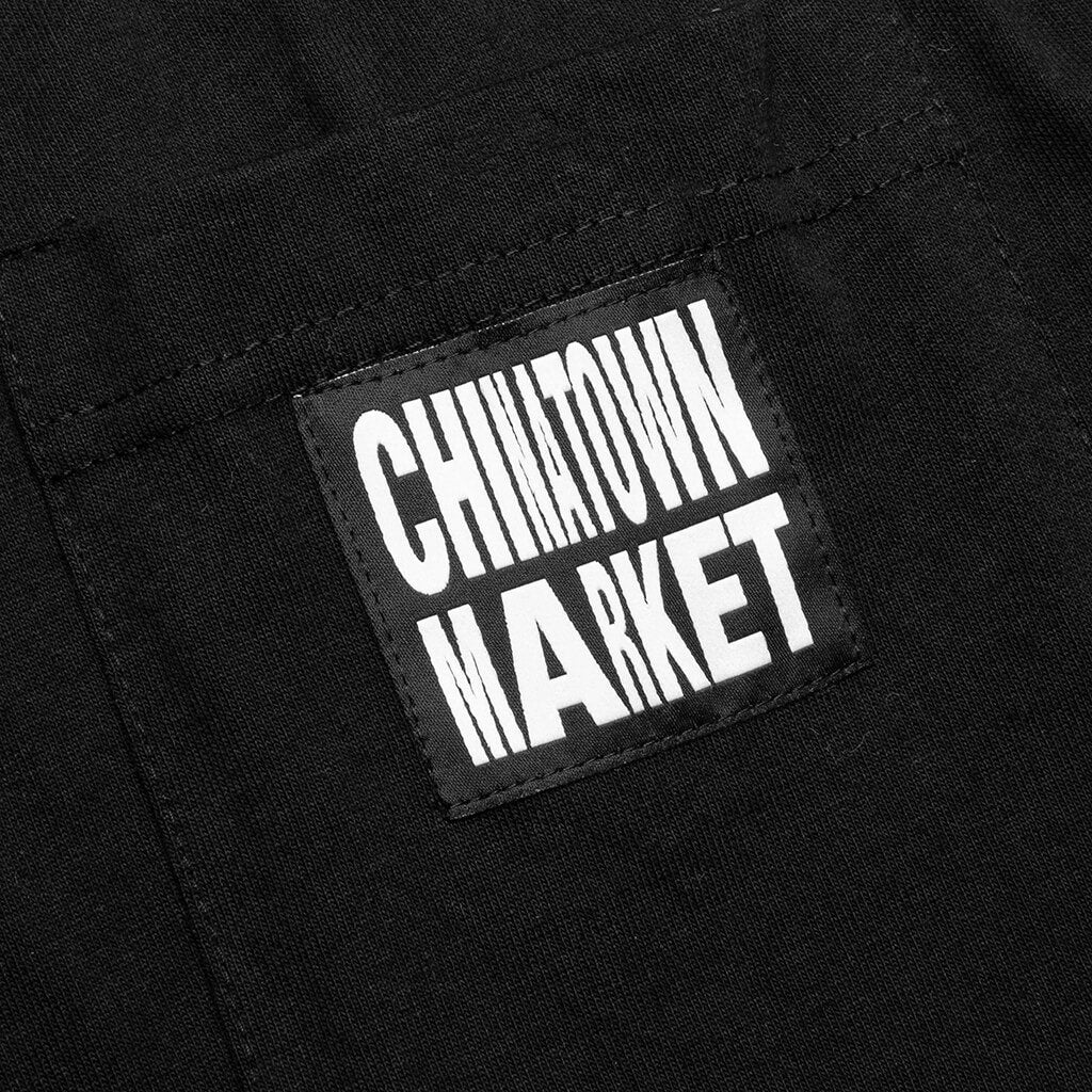 Chinatown Beware Sweatshort - Black