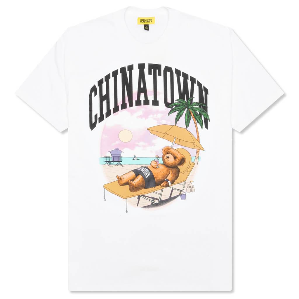 Chinatown Smiley Beach Bear T-Shirt - White